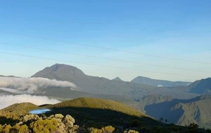 5e4bb45a13fc2_transvolcanocoursetangue4.jpg